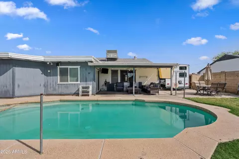 Exterior - 729 E Huber St, Mesa, AZ 85203 photo 2 of 6