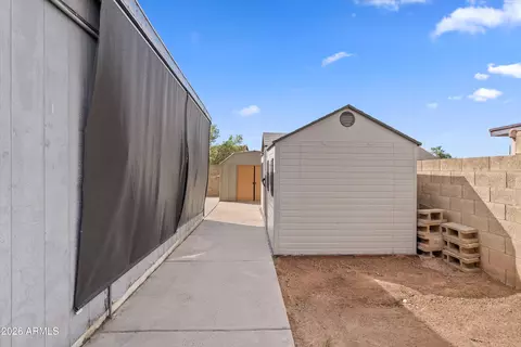 Exterior - 729 E Huber St, Mesa, AZ 85203 photo 6 of 6