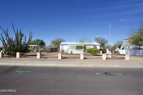 488 N Saguaro Dr, Apache Junction, AZ 85120 photo 3