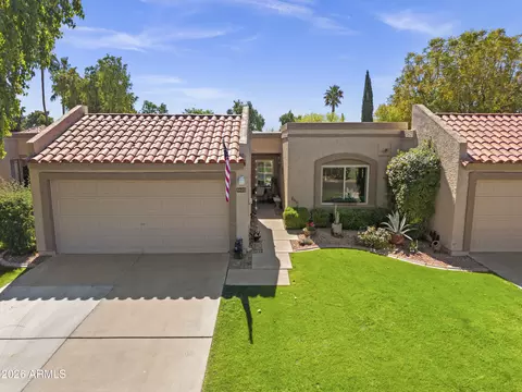 9827 W Topeka Dr, Peoria, AZ 85382