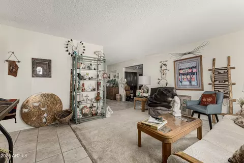 Living - 1109 E Bishop Dr, Tempe, AZ 85282 photo 1 of 2
