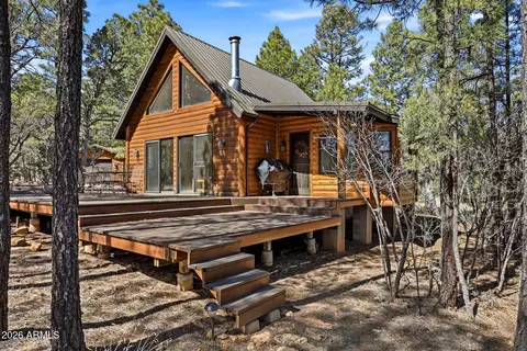 2028 Jones Pass, Overgaard, AZ 85933