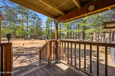 2877 Lazy Bear Trl, Overgaard, AZ 85933 photo 7