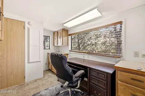 2877 Lazy Bear Trl, Overgaard, AZ 85933 photo 16