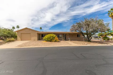 9755 Edgewood Ave, Mesa, AZ 85208