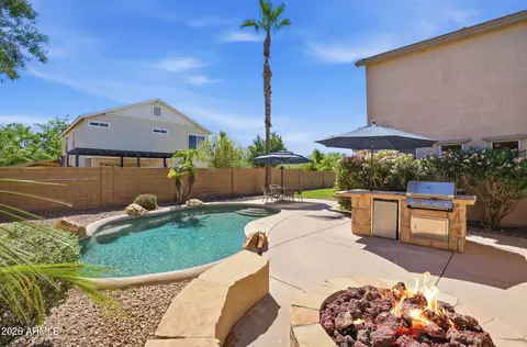 Exterior - 2545 E Harrison Ct, Gilbert, AZ 85295 photo 10 of 11