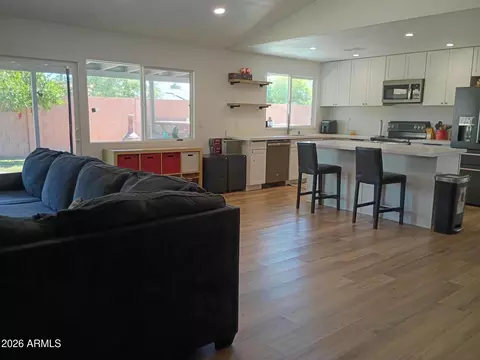Kitchen - 2250 E Kathleen Rd, Phoenix, AZ 85022 photo 3 of 4