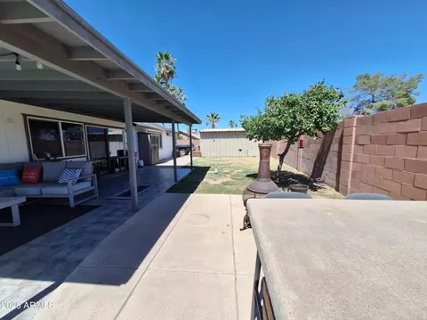 Exterior - 2250 E Kathleen Rd, Phoenix, AZ 85022 photo 6 of 7