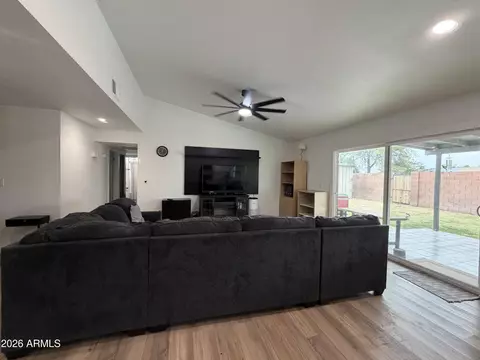 Living - 2250 E Kathleen Rd, Phoenix, AZ 85022 photo 1 of 1