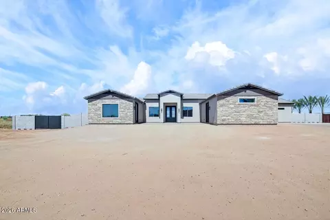 22606 W Laura St, Wittmann, AZ 85361