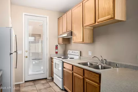 Kitchen - 9108 E Gable Ave, Mesa, AZ 85209 photo 2 of 2