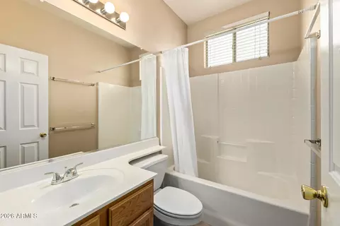 Bath - 9108 E Gable Ave, Mesa, AZ 85209 photo 3 of 3
