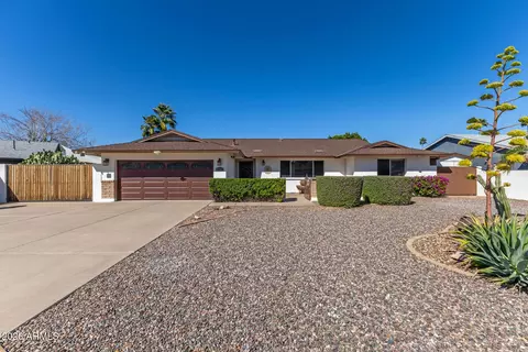 3504 E De Poe Ln, Phoenix, AZ 85028
