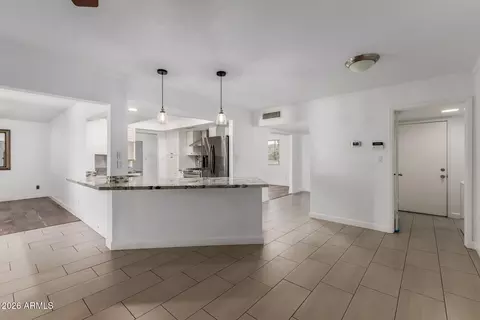 3504 E De Poe Ln, Phoenix, AZ 85028 photo 18