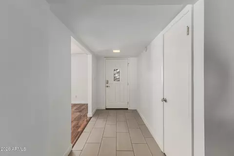 3504 E De Poe Ln, Phoenix, AZ 85028 photo 11