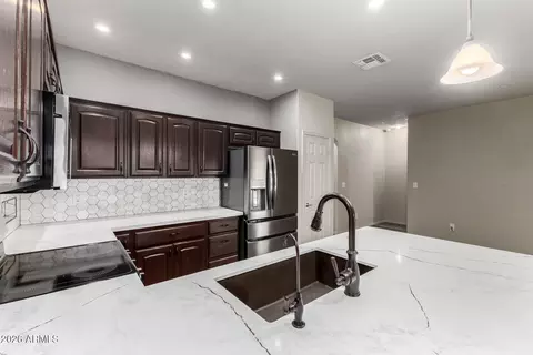 Kitchen - 10960 E Monte Ave #195, Mesa, AZ 85209 photo 3 of 3