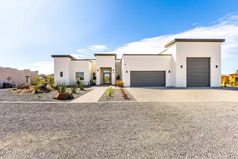 8296 S 132nd Ave, Goodyear, AZ 85338