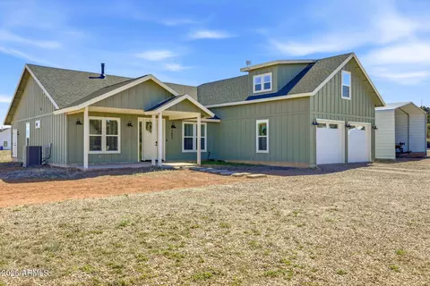 7651 Dalton Ln, Taylor, AZ 85939