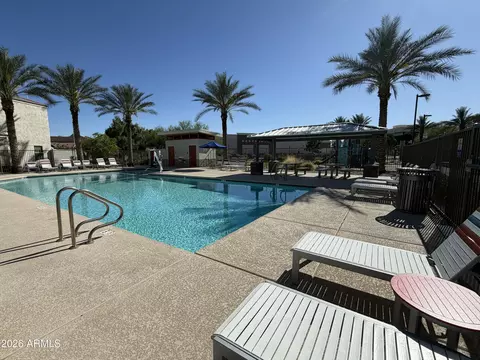 Exterior - 2257 W Echo Ln, Phoenix, AZ 85021 photo 1 of 5