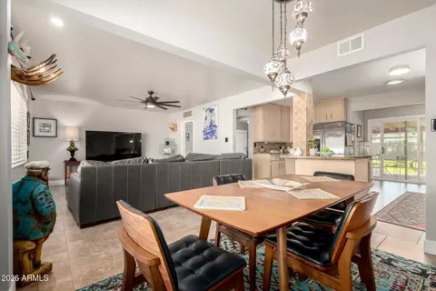 Dining - 4101 Edgemont Ave, Phoenix, AZ 85008 photo 2 of 2