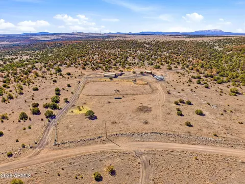 196 Cimarron Drive Apt 13141516 17 Dr #13,14,15,16 & 17, Outside Arizona, NM 00000