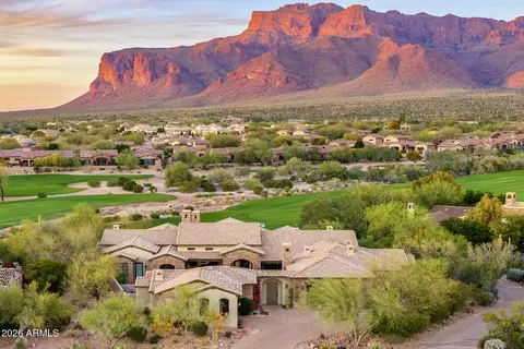 3504 S First Water Trl, Gold Canyon, AZ 85118