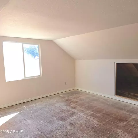 Bedroom - 184 E Hilltop Dr, Young, AZ 85554 photo 2 of 3