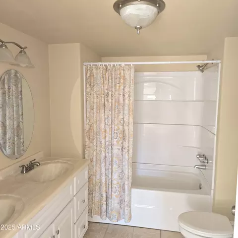 Bath - 184 E Hilltop Dr, Young, AZ 85554 photo 2 of 4