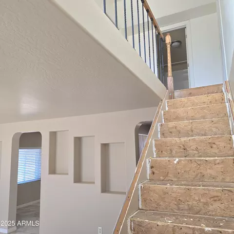 Entry Way - 184 E Hilltop Dr, Young, AZ 85554 photo 3 of 4