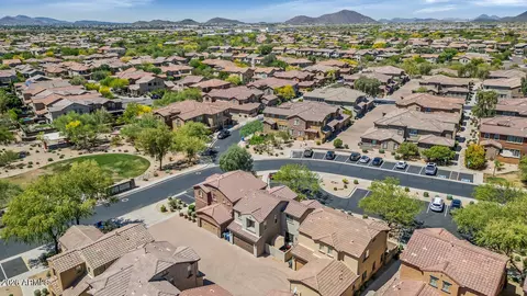 View/Area - 3932 E Melinda Dr, Phoenix, AZ 85050 photo 4 of 7