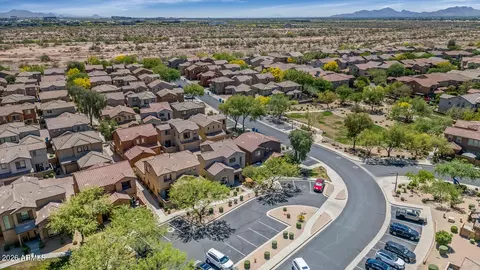 View/Area - 3932 E Melinda Dr, Phoenix, AZ 85050 photo 1 of 7