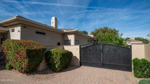 Exterior - 2538 E Page Ct, Gilbert, AZ 85234 photo 5 of 11