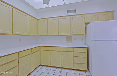 Kitchen - 5207 E Dodge St, Mesa, AZ 85205 photo 3 of 4