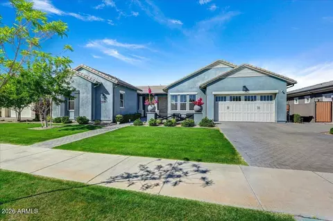 Exterior - 3494 E Bloomfield Pkwy, Gilbert, AZ 85296 photo 2 of 12