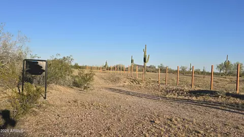 31275 W Cloud Rd #-, Wittmann, AZ 85361 photo 2