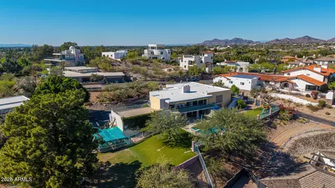 View/Area - 2131 E Bethany Home Rd, Phoenix, AZ 85016 photo 5 of 14