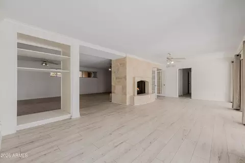 Living - 2131 E Bethany Home Rd, Phoenix, AZ 85016 photo 13 of 18