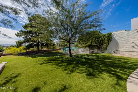 Exterior - 2131 E Bethany Home Rd, Phoenix, AZ 85016 photo 37 of 56