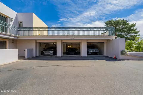 Exterior - 2131 E Bethany Home Rd, Phoenix, AZ 85016 photo 19 of 56