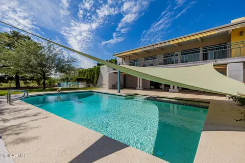 Exterior - 2131 E Bethany Home Rd, Phoenix, AZ 85016 photo 32 of 56