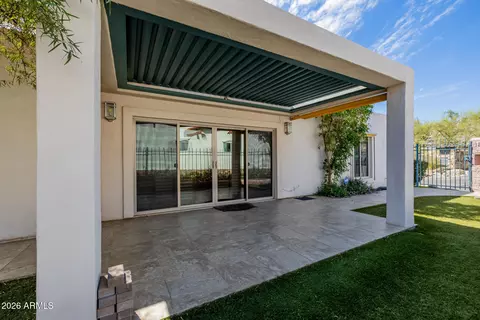 Exterior - 2131 E Bethany Home Rd, Phoenix, AZ 85016 photo 28 of 56