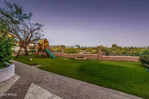 Exterior - 2131 E Bethany Home Rd, Phoenix, AZ 85016 photo 47 of 56