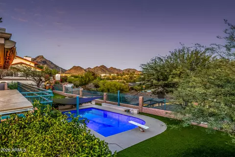 Exterior - 2131 E Bethany Home Rd, Phoenix, AZ 85016 photo 48 of 56