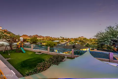 Exterior - 2131 E Bethany Home Rd, Phoenix, AZ 85016 photo 54 of 56