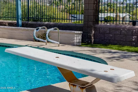 Exterior - 2131 E Bethany Home Rd, Phoenix, AZ 85016 photo 40 of 56
