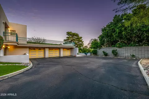Exterior - 2131 E Bethany Home Rd, Phoenix, AZ 85016 photo 44 of 56
