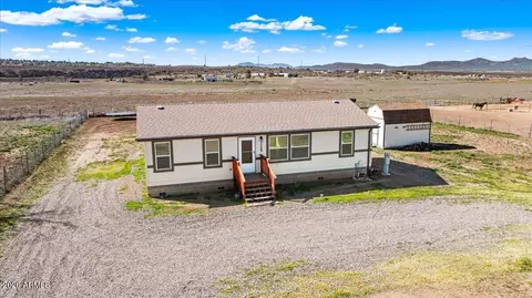 325 E Houston Rd, Paulden, AZ 86334 photo 32