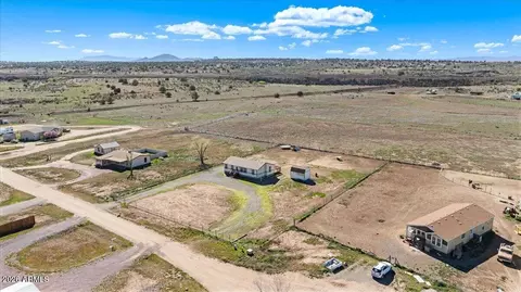 325 E Houston Rd, Paulden, AZ 86334 photo 34