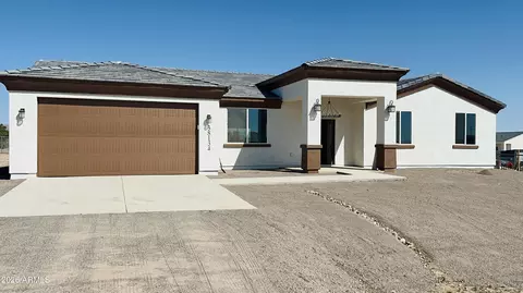 38134 W Rancho Dr, Tonopah, AZ 85354