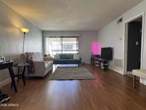 Living - 3825 E Camelback Rd #276, Phoenix, AZ 85018 photo 1 of 2